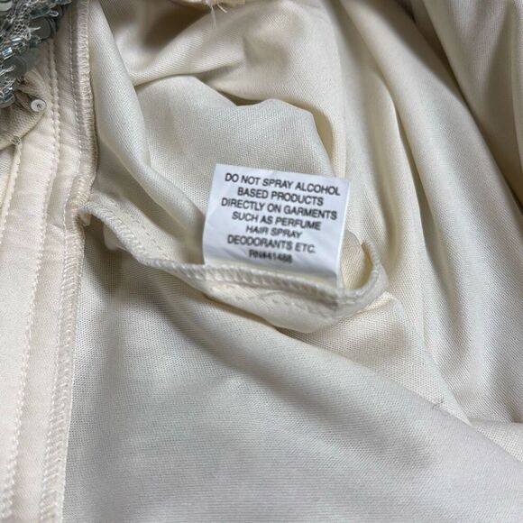 MAC DUGGAL Beige Embellished Floral High Neck Gown Size 8 - Picture 9 of 12